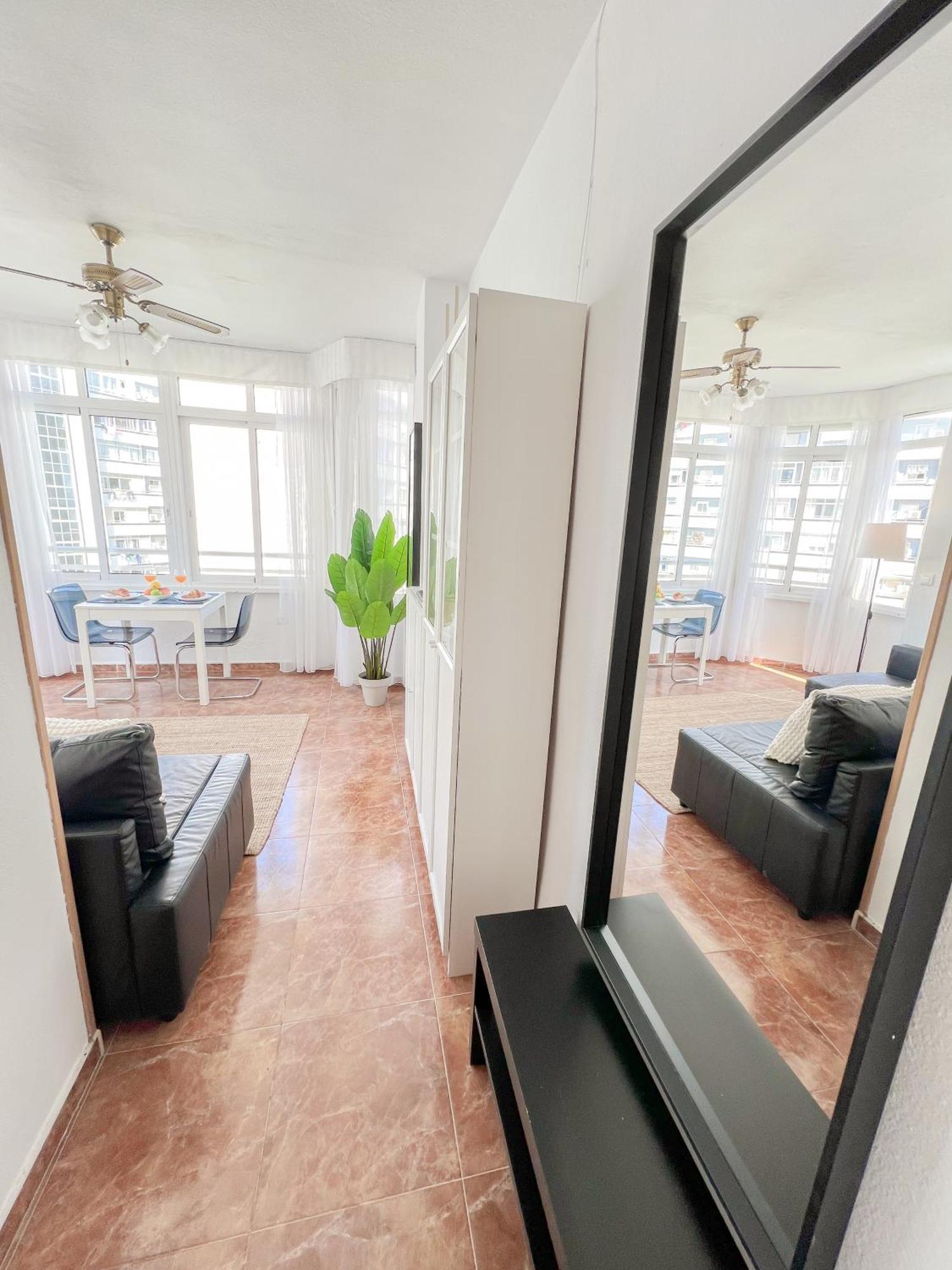 Apartamento Cozy & Bright Flat Torremolinos Centre Exterior foto